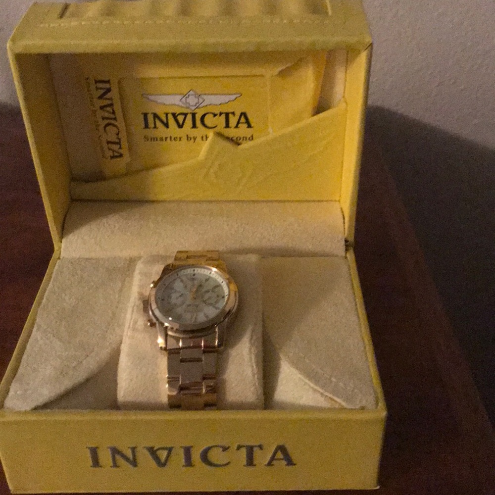 Invicta Watch - Picture 2 of 5